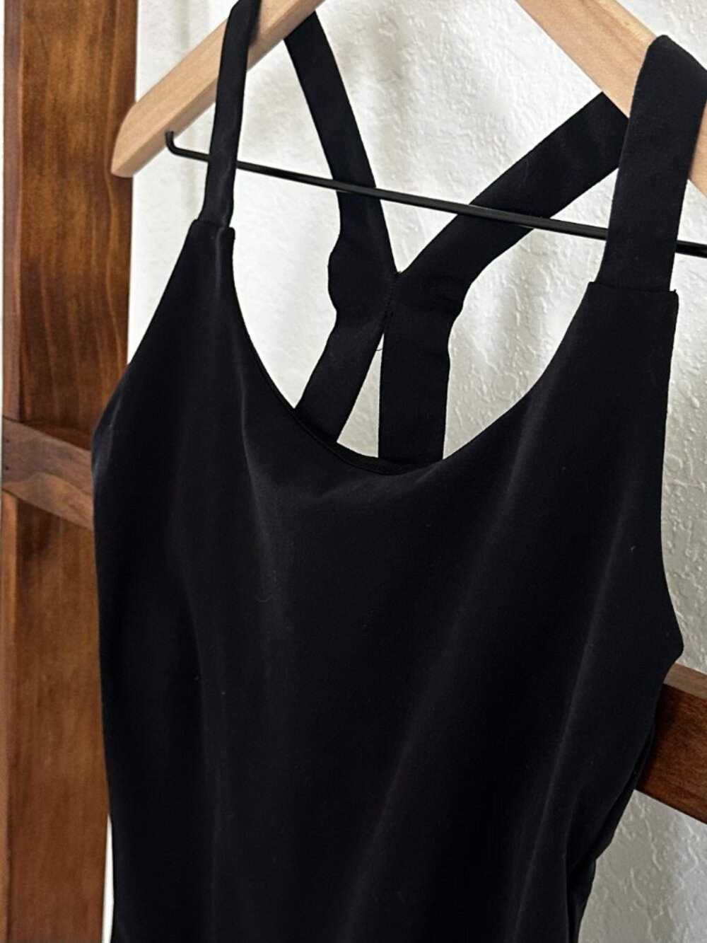 Spanx Black Cross Back Tank Soft Compression Size M - Picture 8 of 10